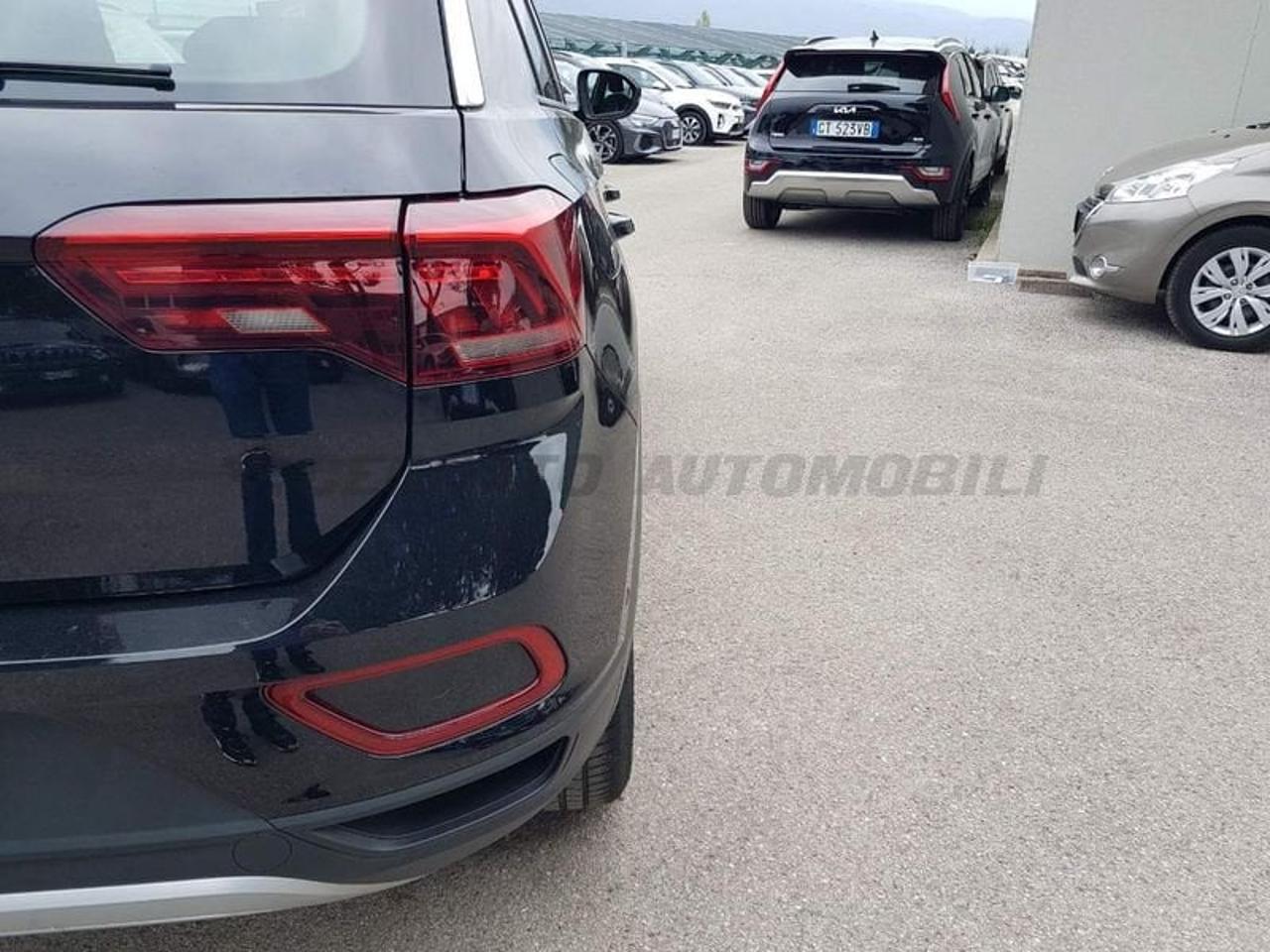 Volkswagen Volkswagen T-Roc usata 10