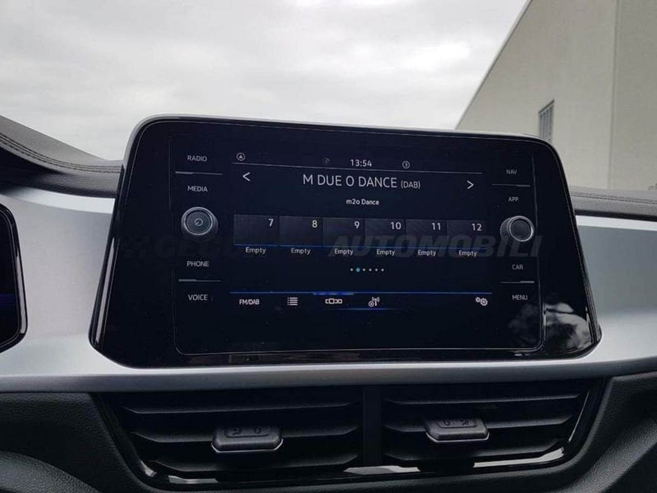 Volkswagen Volkswagen T-Roc usata 16