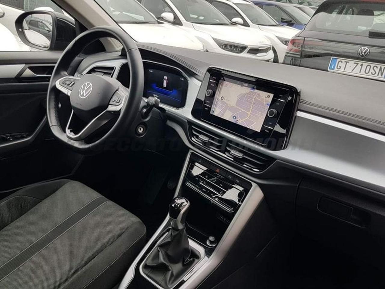 Volkswagen Volkswagen T-Roc usata 22