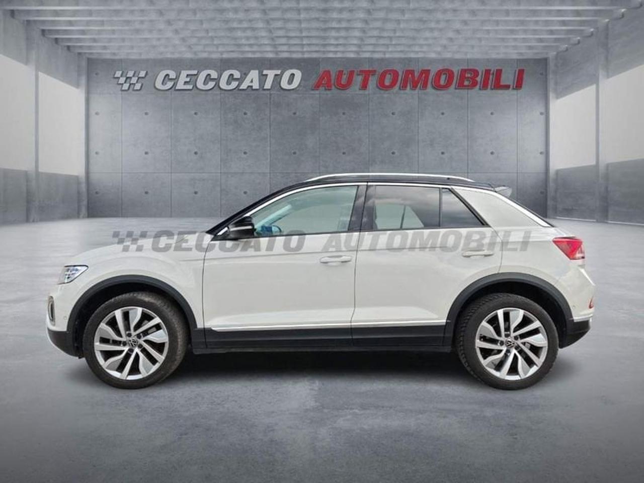 Volkswagen Volkswagen T-Roc usata 11