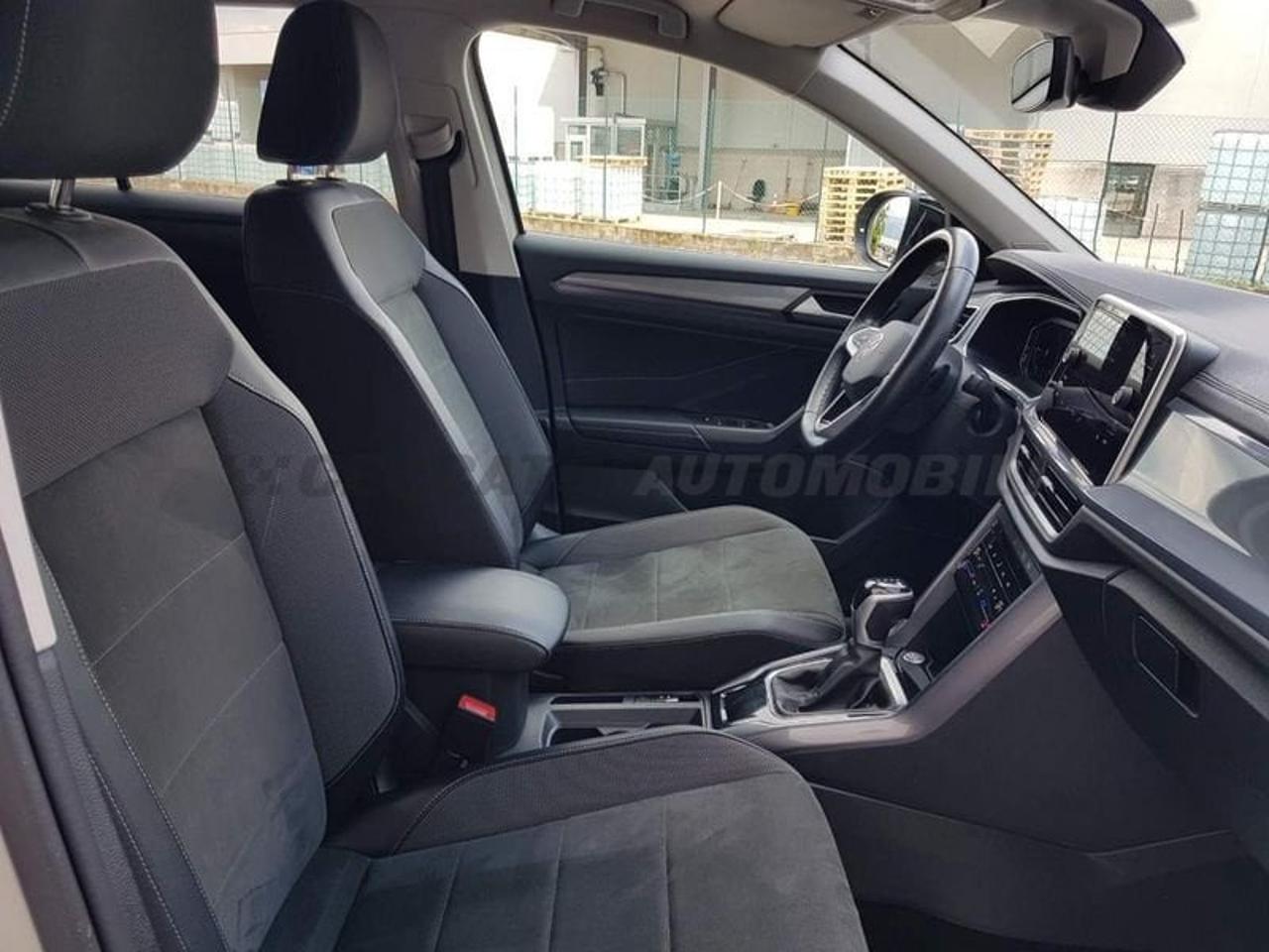 Volkswagen Volkswagen T-Roc usata 17