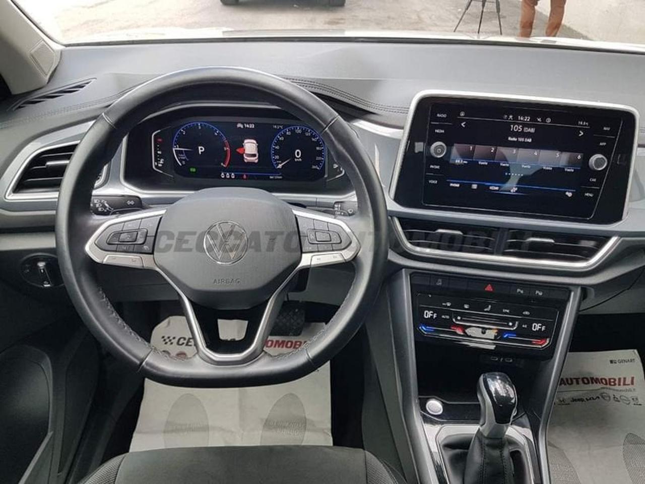 Volkswagen Volkswagen T-Roc usata 23