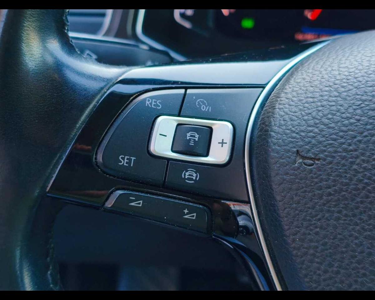 Volkswagen Volkswagen T-Roc usata, con cruise control adattivo