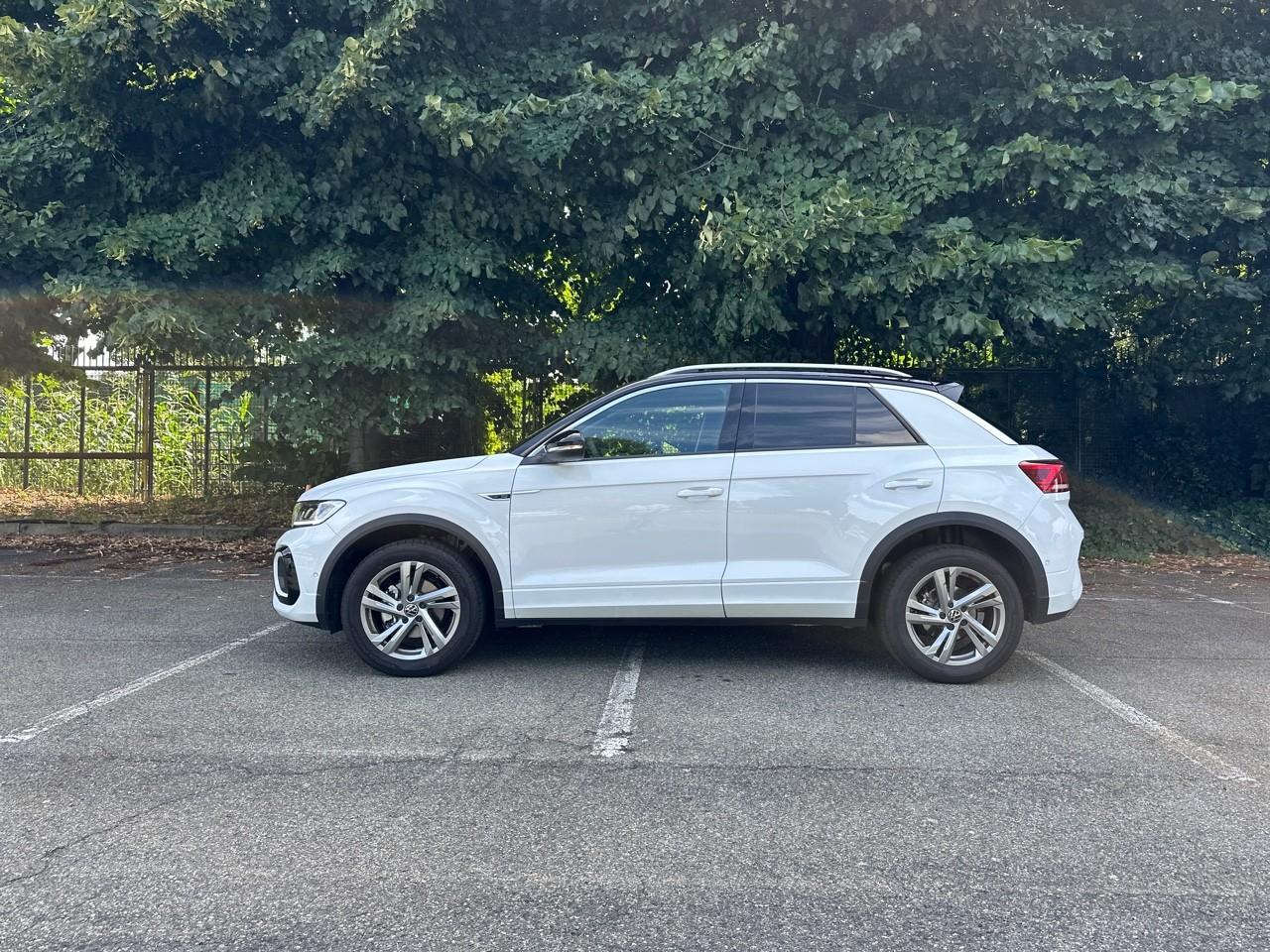Volkswagen Volkswagen T-Roc usata, con barre longitud.al tetto cromato/argento