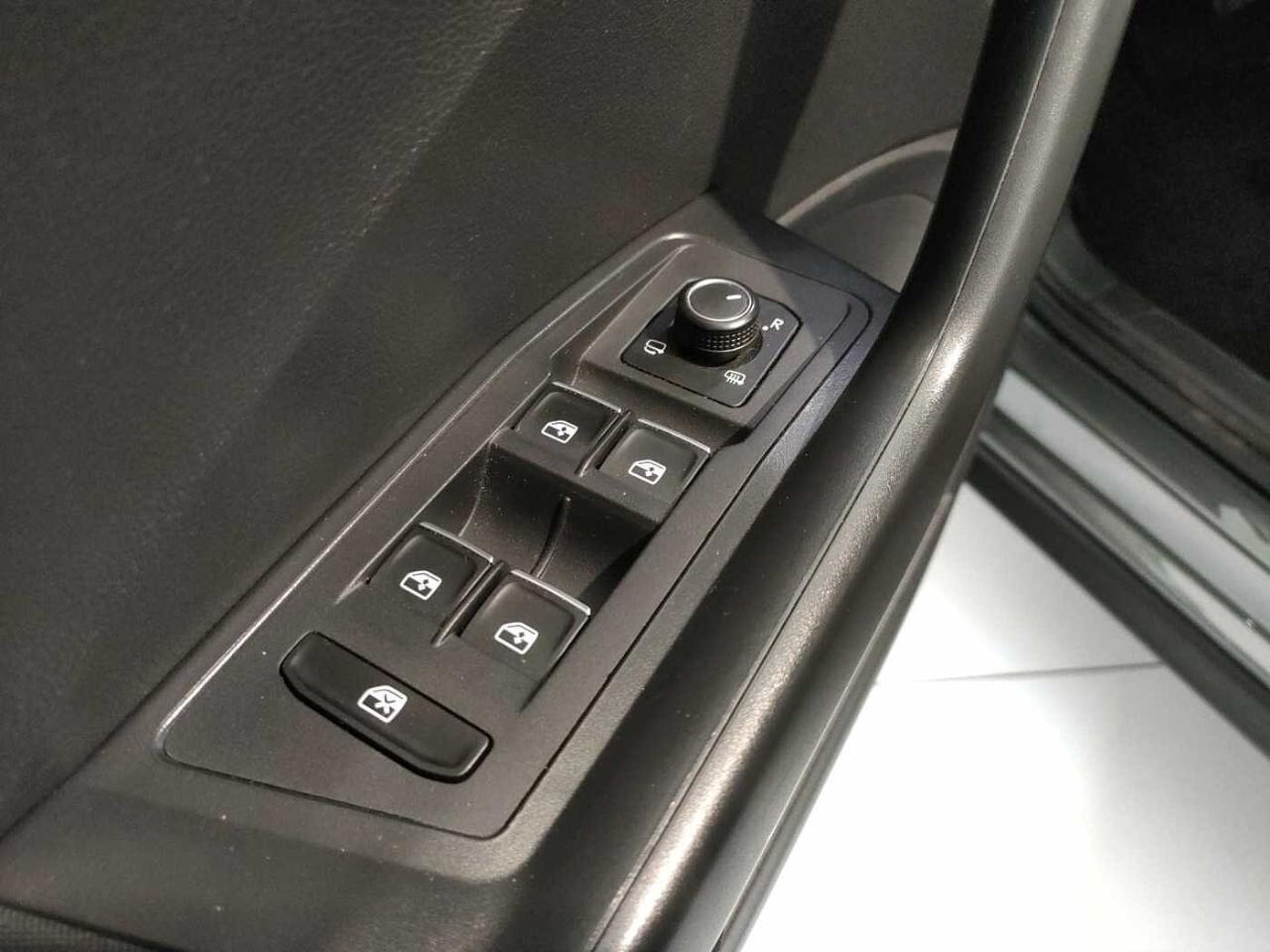 Volkswagen Volkswagen T-Roc usata, con computer di bordo