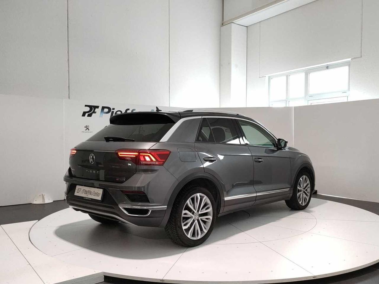 Volkswagen Volkswagen T-Roc usata, con coppia motore: 1750