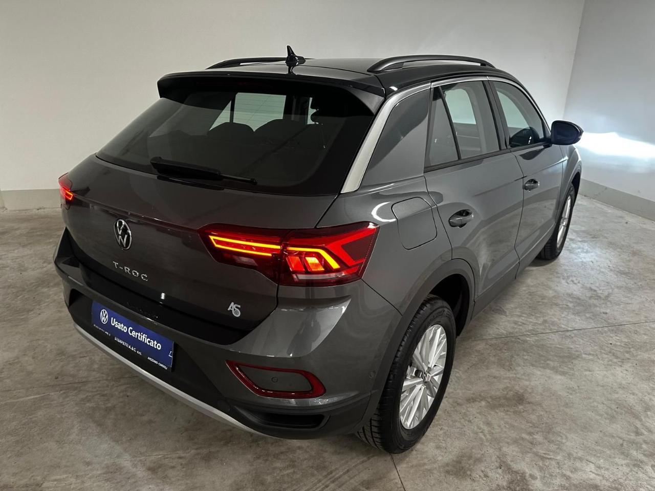 Volkswagen Volkswagen T-Roc usata 13