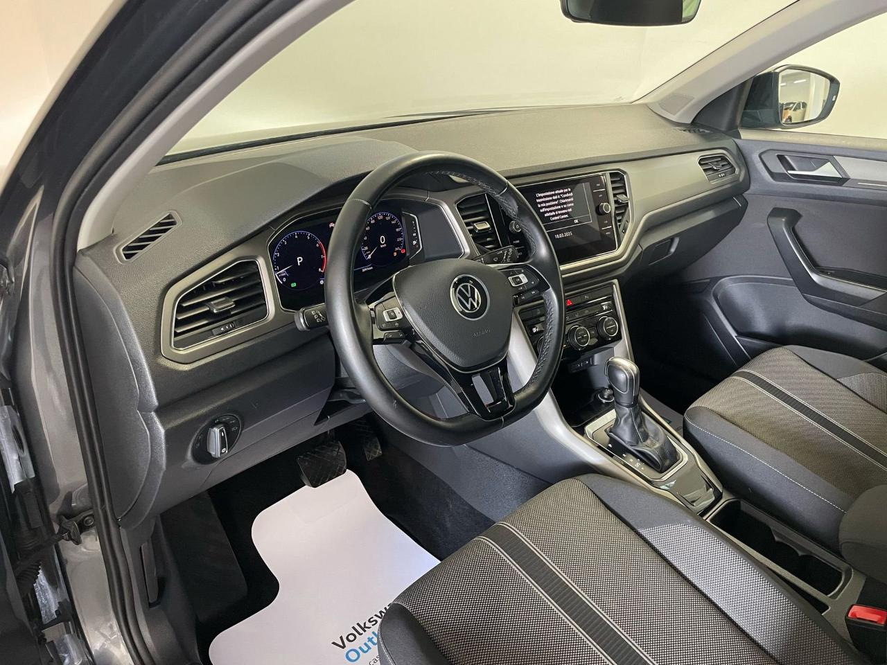 Volkswagen Volkswagen T-Roc usata 15