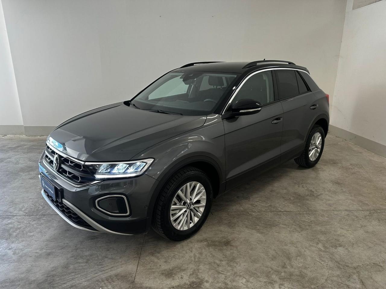 Volkswagen Volkswagen T-Roc usata 10