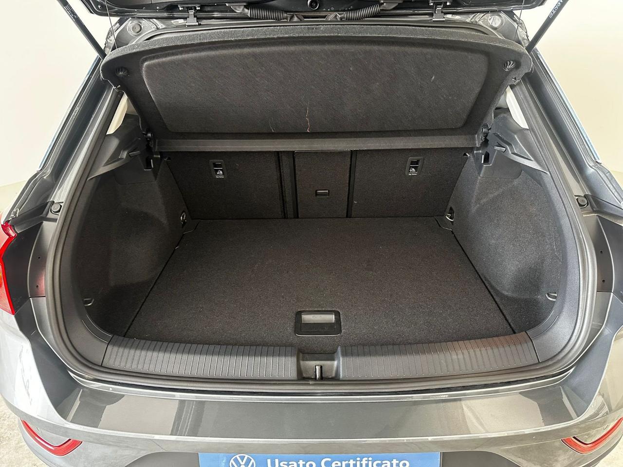 Volkswagen Volkswagen T-Roc usata 15