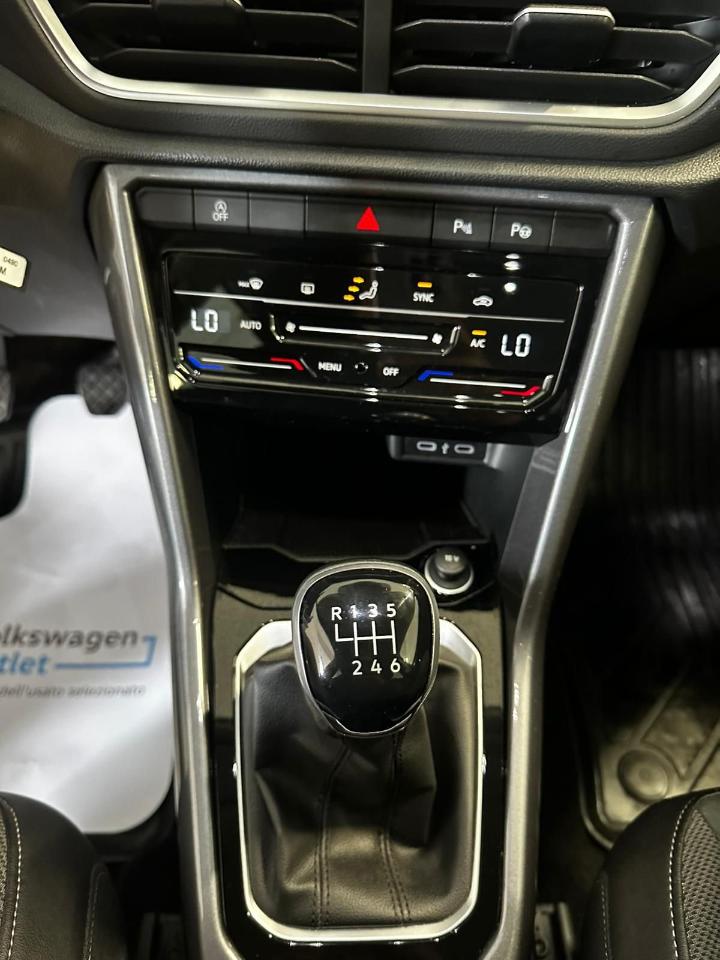 Volkswagen Volkswagen T-Roc usata 10