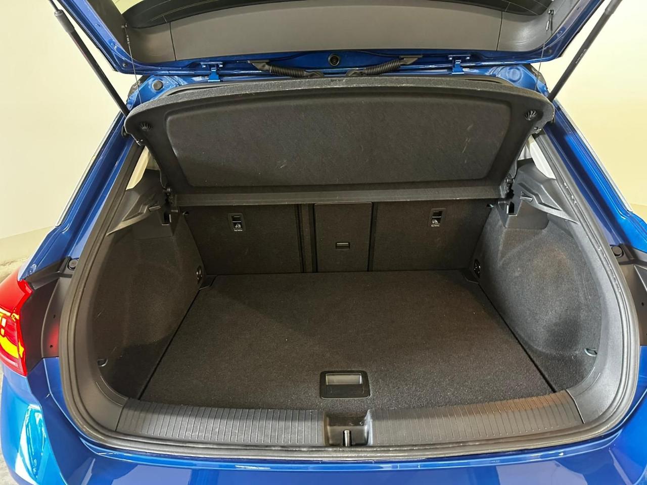 Volkswagen Volkswagen T-Roc usata 16
