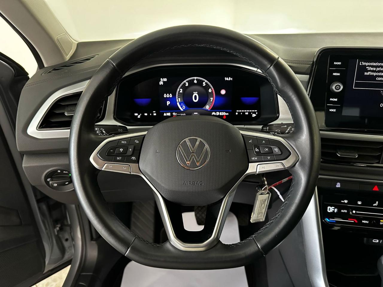 Volkswagen Volkswagen T-Roc usata, con cerchi in lega