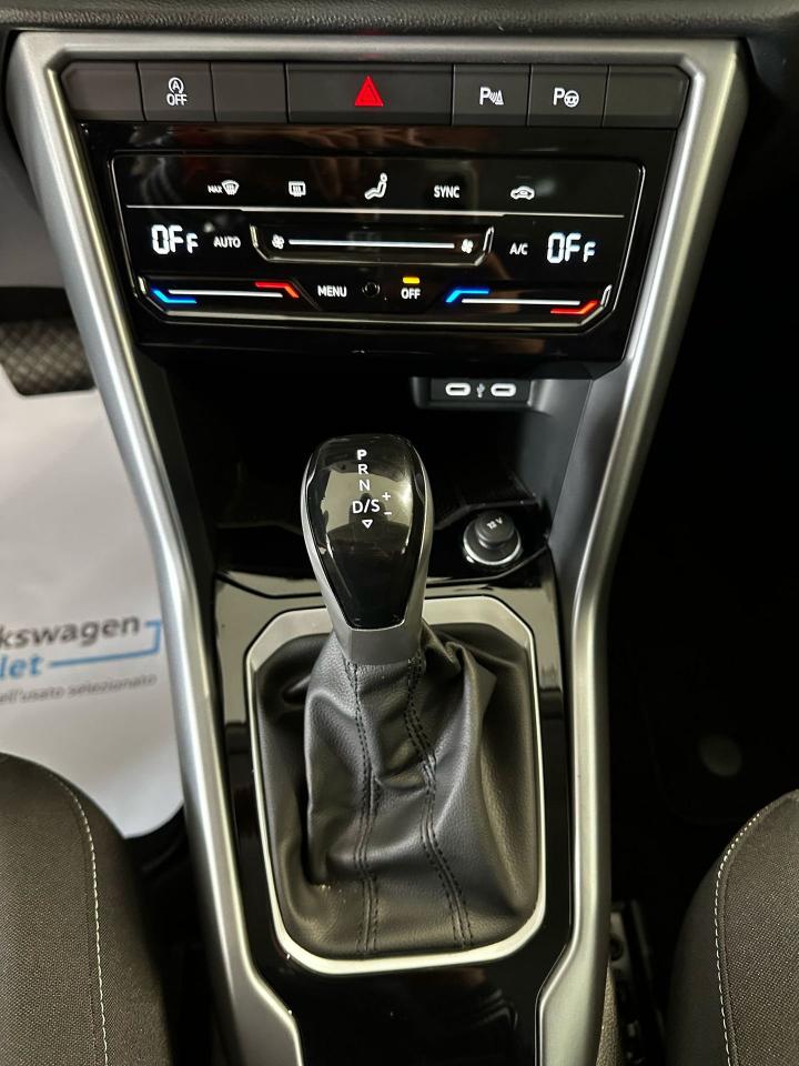 Volkswagen Volkswagen T-Roc usata, con servo sterzo