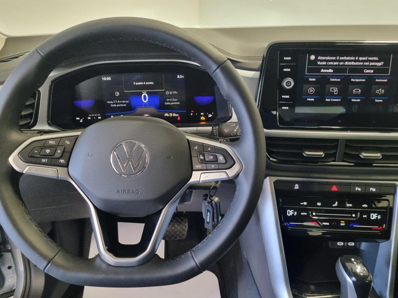Volkswagen Volkswagen T-Roc usata, con cerchi in lega