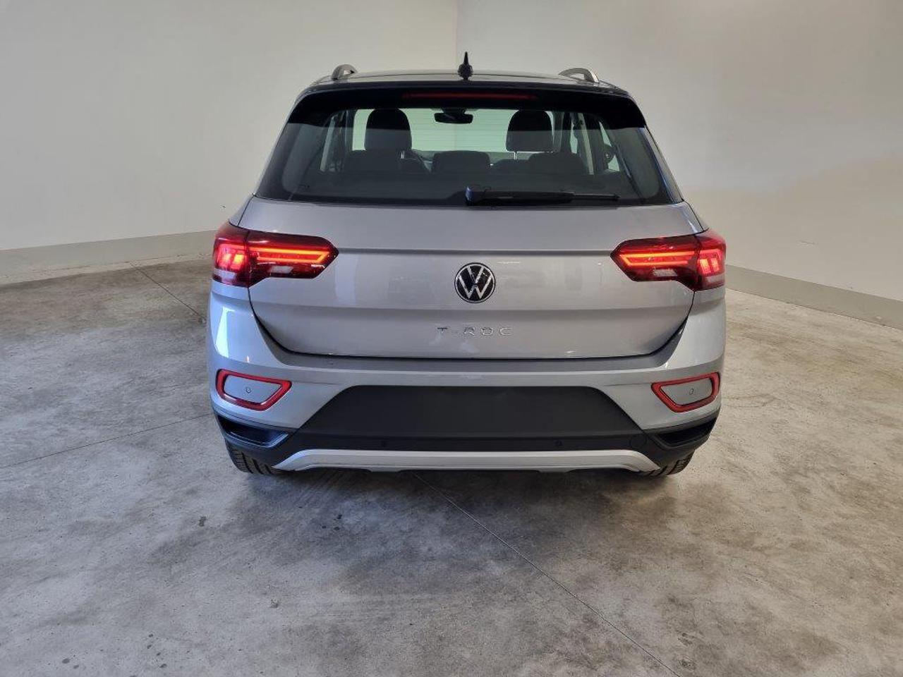 Volkswagen Volkswagen T-Roc usata 13