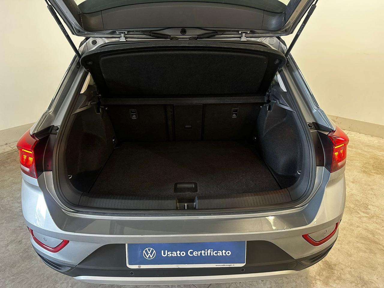 Volkswagen Volkswagen T-Roc usata 14