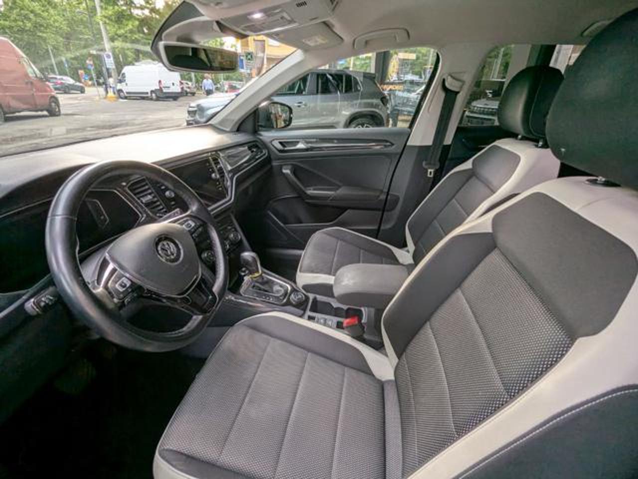 Volkswagen Volkswagen T-Roc usata, con autoradio