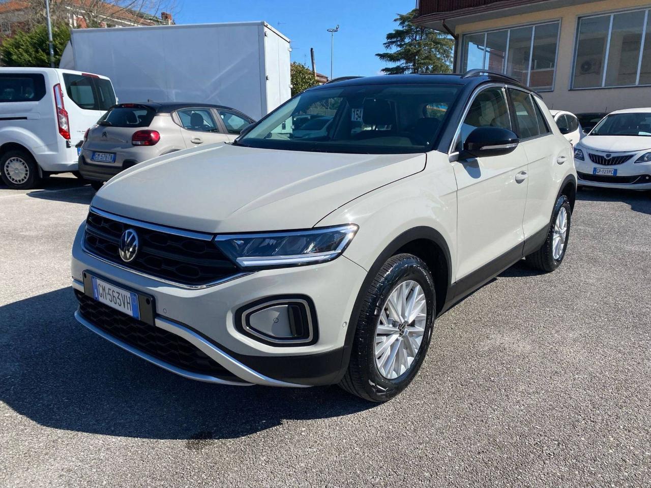 Volkswagen Volkswagen T-Roc T-ROC 1.0 tsi Life 110cv