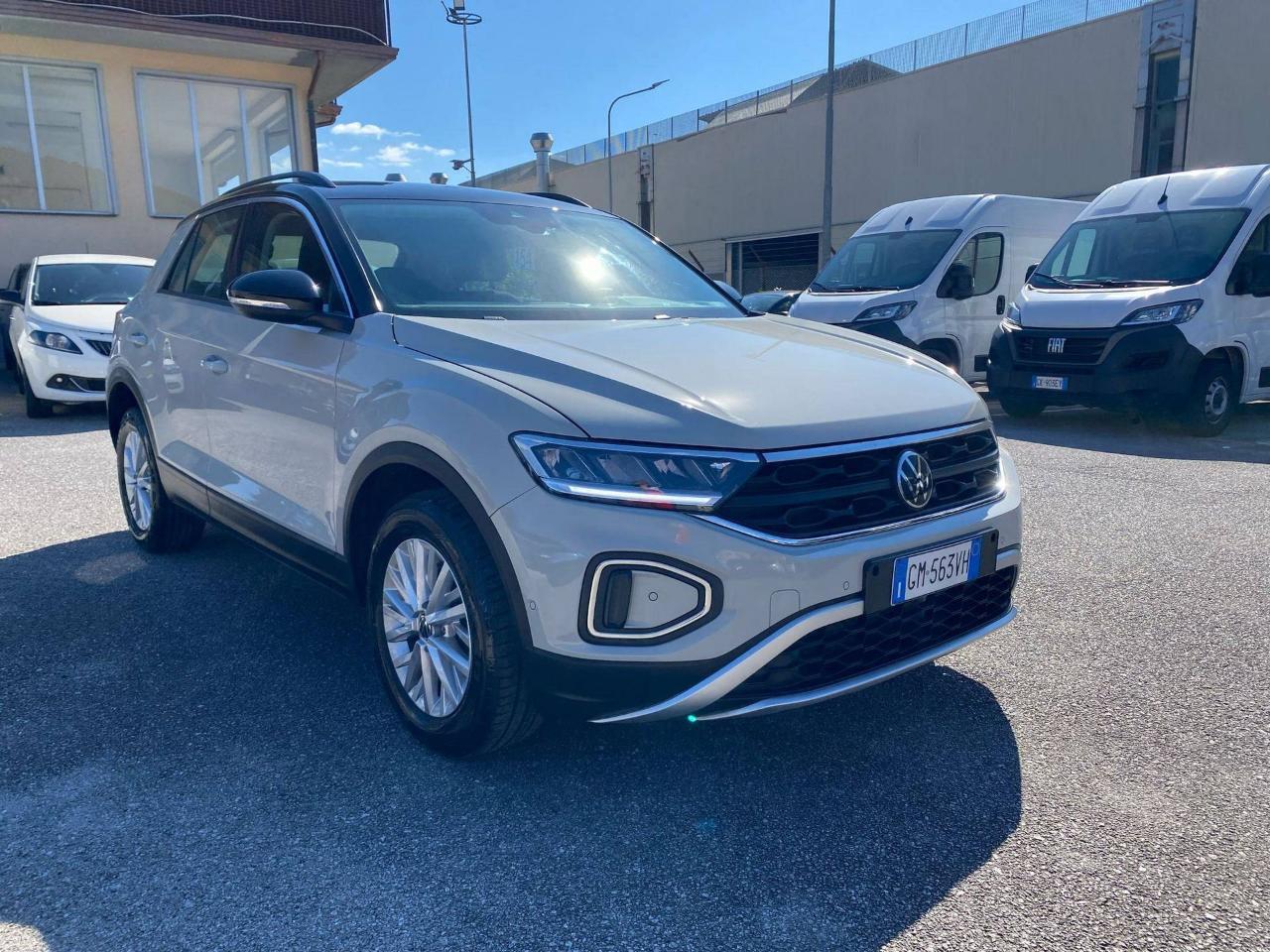 Volkswagen Volkswagen T-Roc usata 8