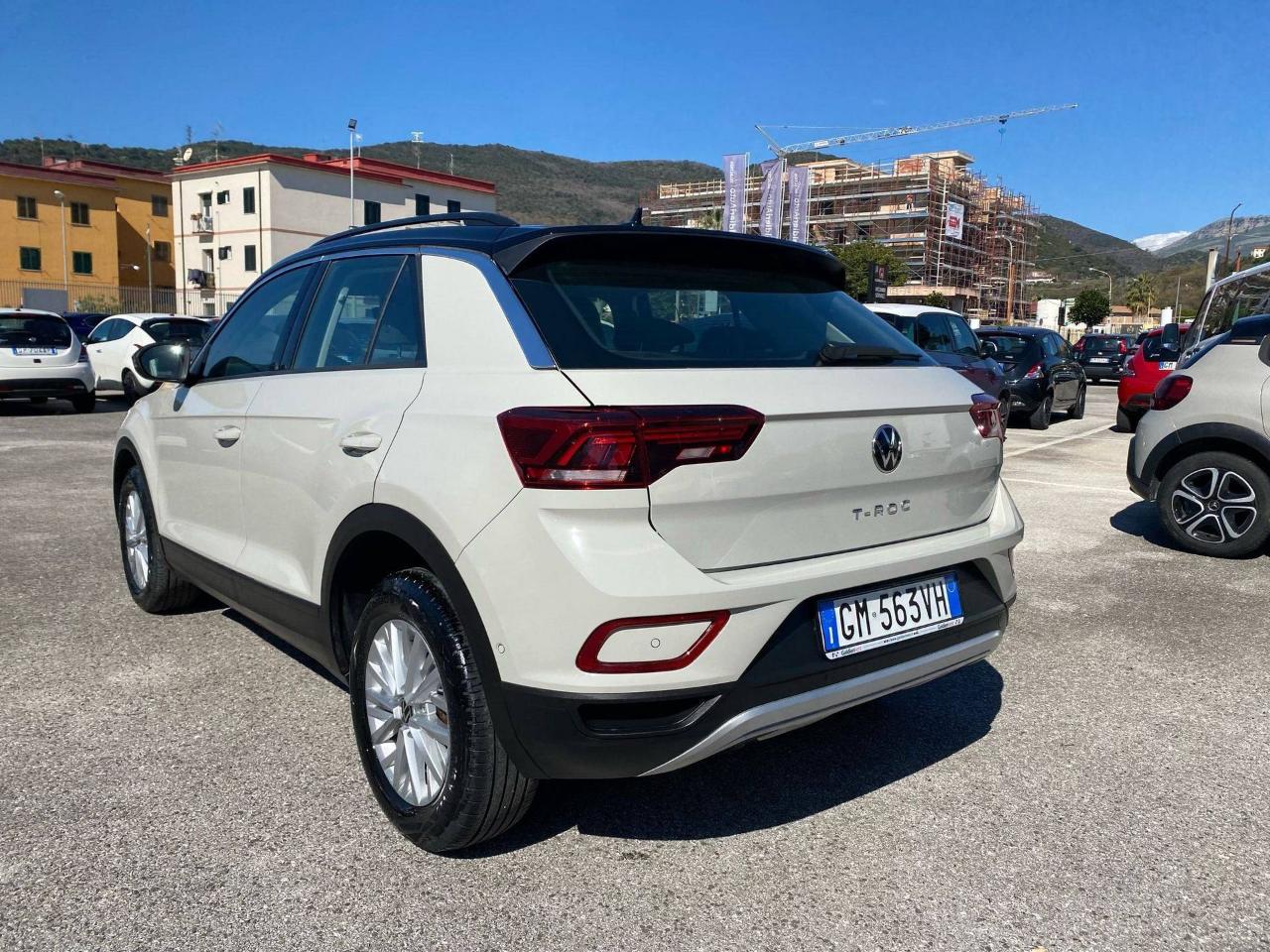 Volkswagen Volkswagen T-Roc usata 10
