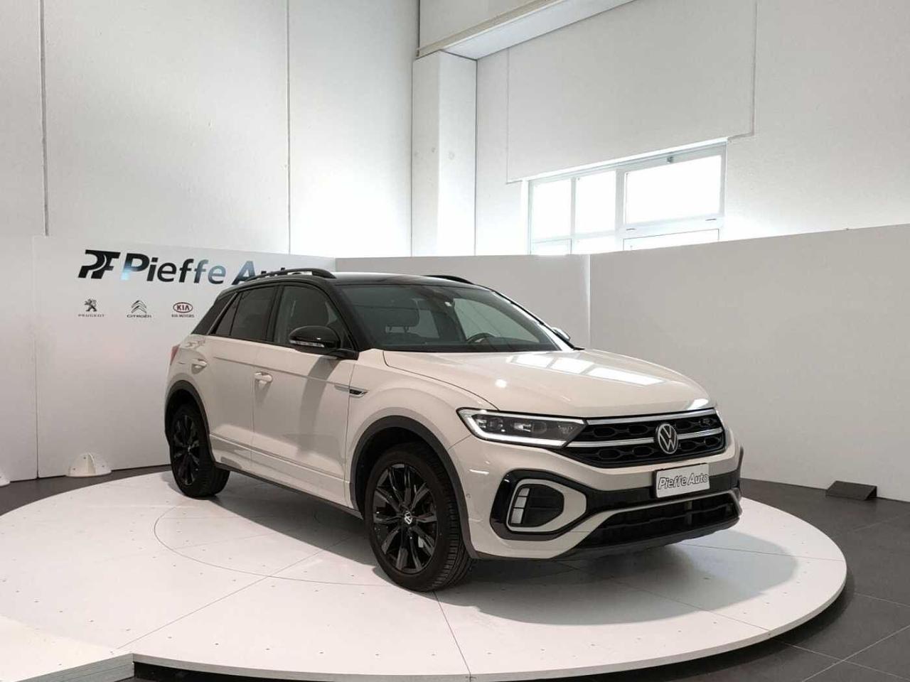 Volkswagen Volkswagen T-Roc usata, con attrezzi di bordo