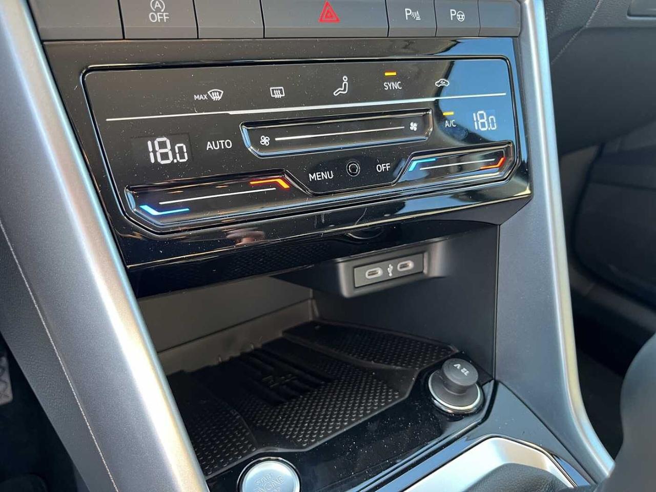 Volkswagen Volkswagen T-Roc usata, con sensori parcheggio posteriori