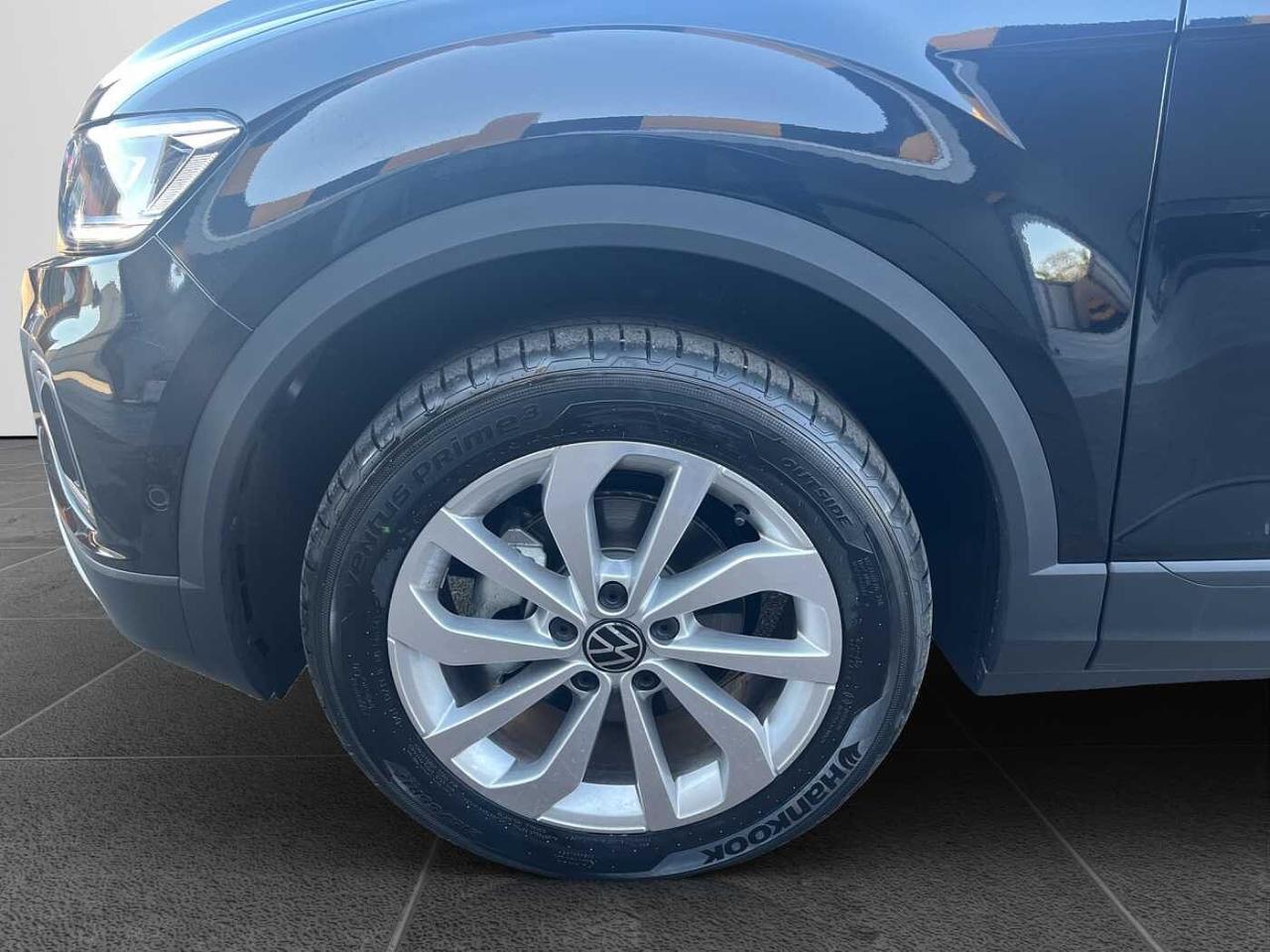 Volkswagen Volkswagen T-Roc usata 12