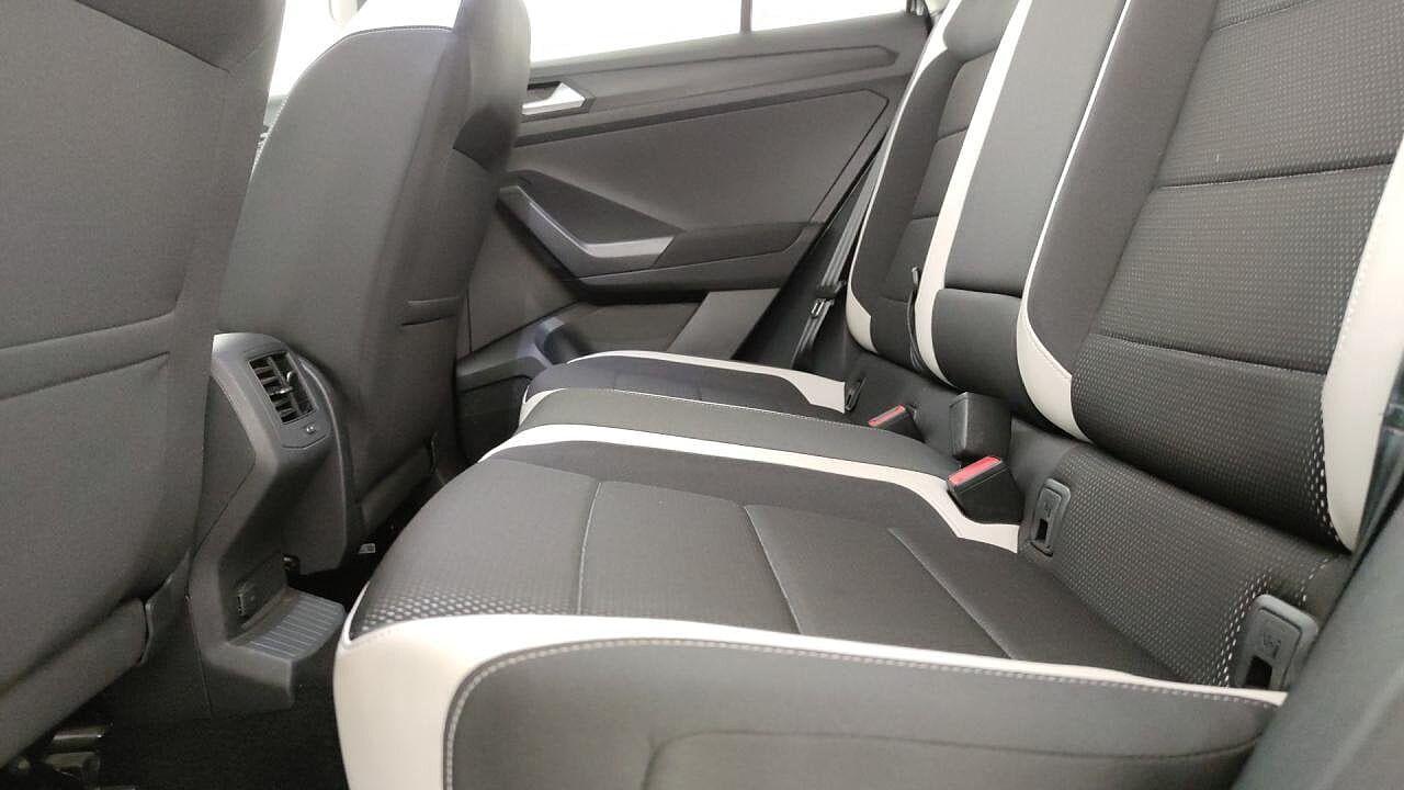 Volkswagen Volkswagen T-Roc usata 17