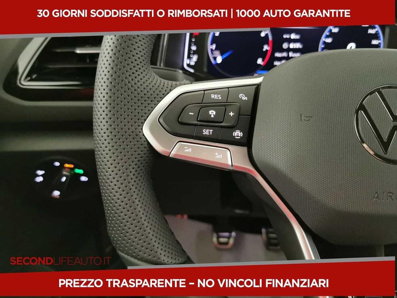 Volkswagen Volkswagen T-Roc usata, con 2 luci led nel vano piedi anteriore