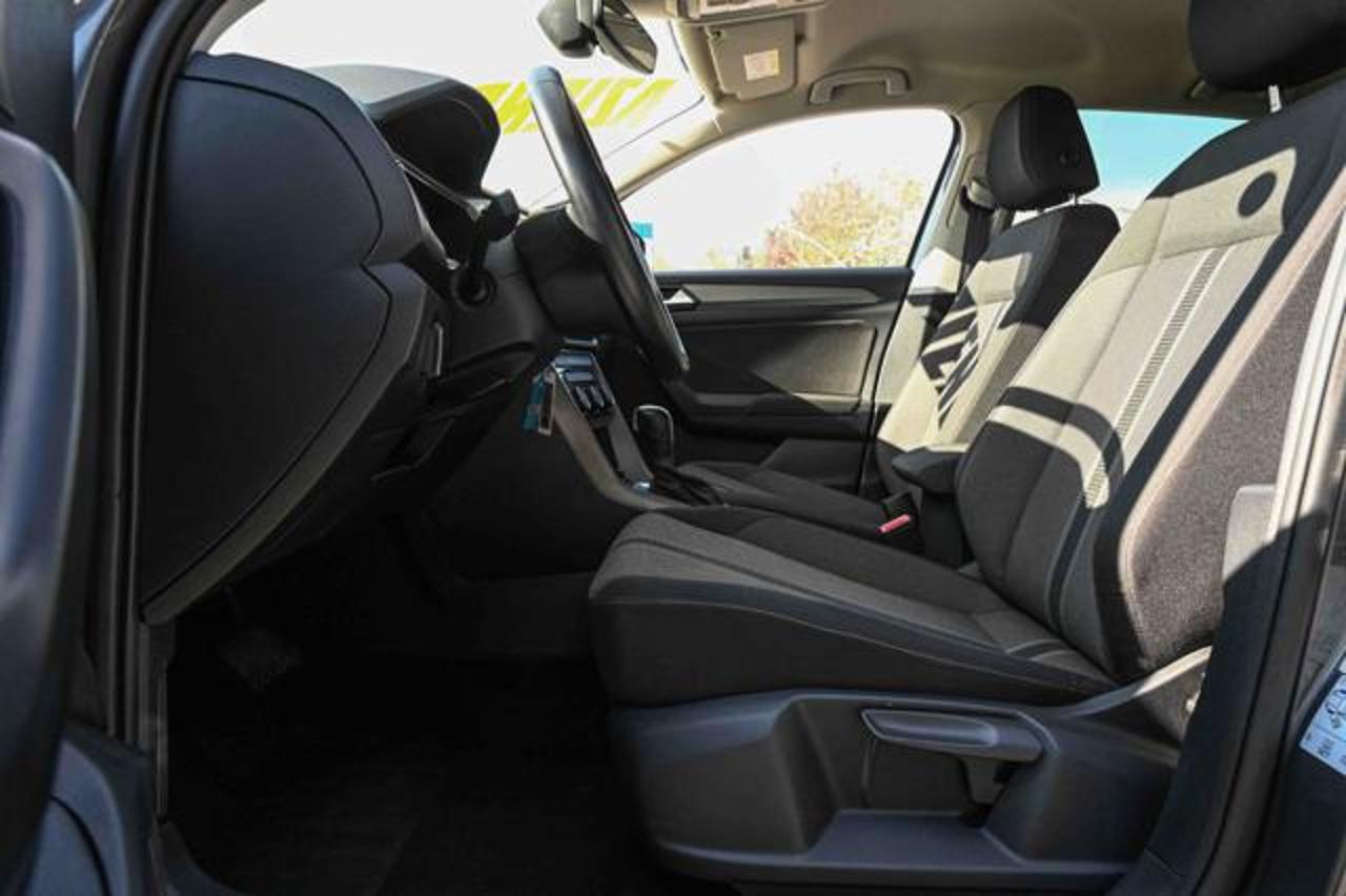 Volkswagen Volkswagen T-Roc usata, con autoradio