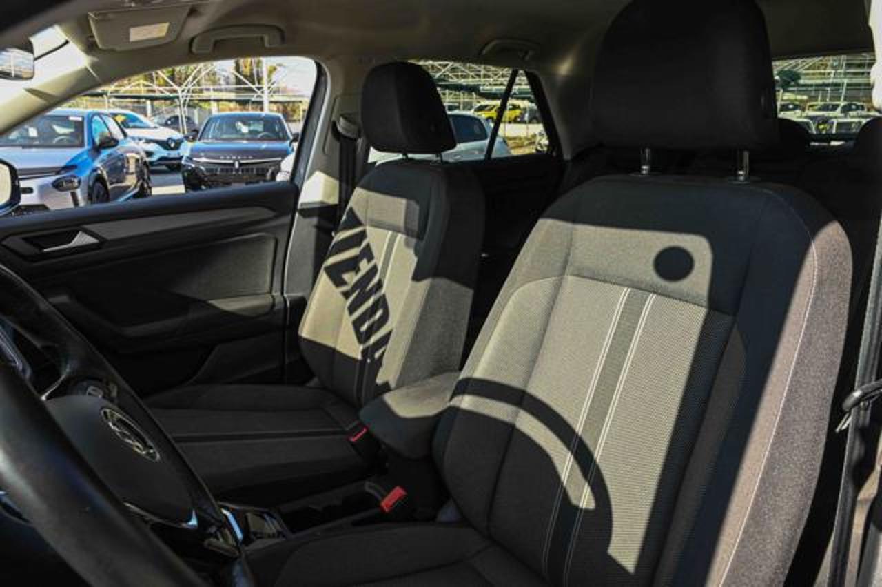 Volkswagen Volkswagen T-Roc usata, con cerchi in lega