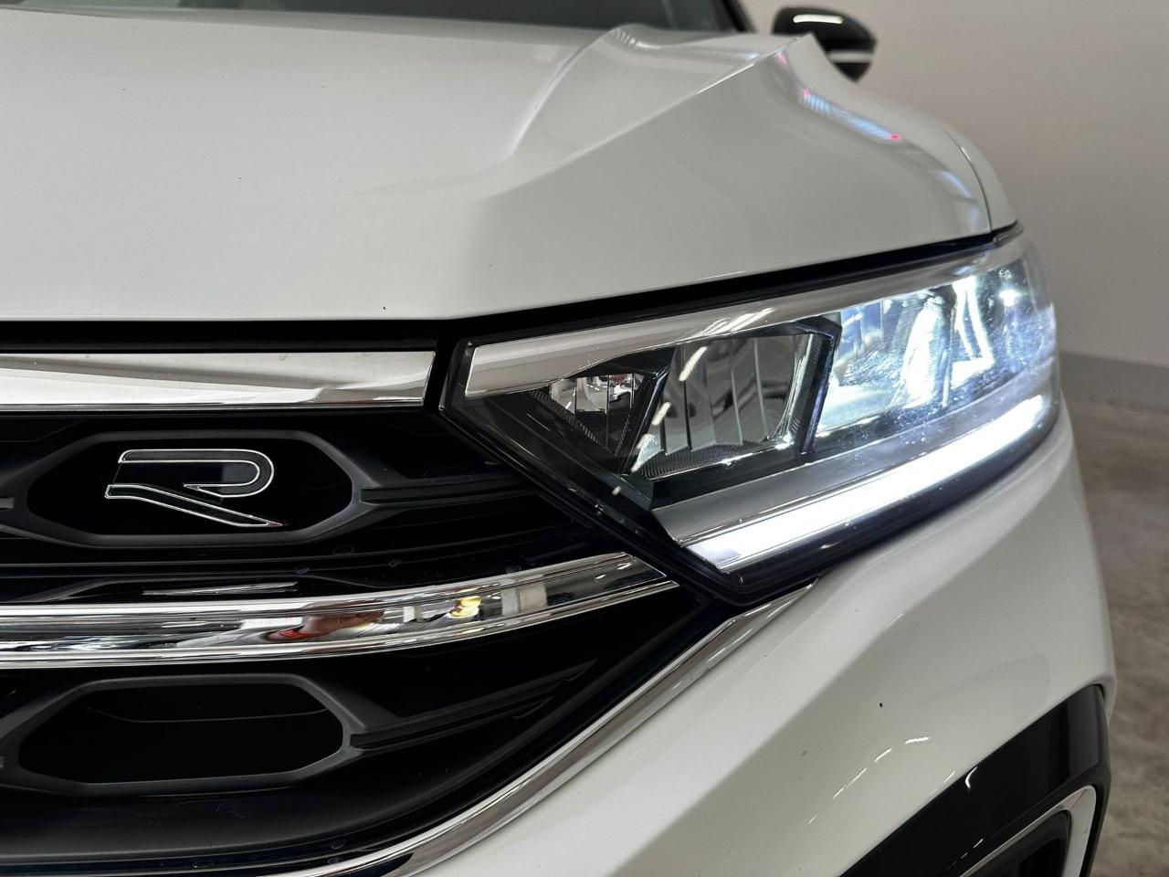 Volkswagen Volkswagen T-Roc usata 15