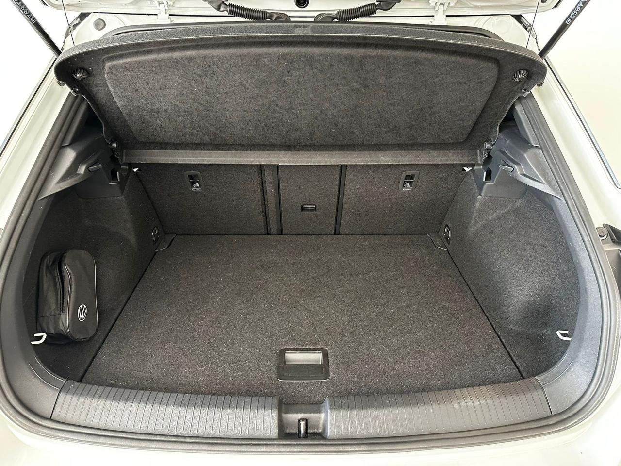 Volkswagen Volkswagen T-Roc usata 17