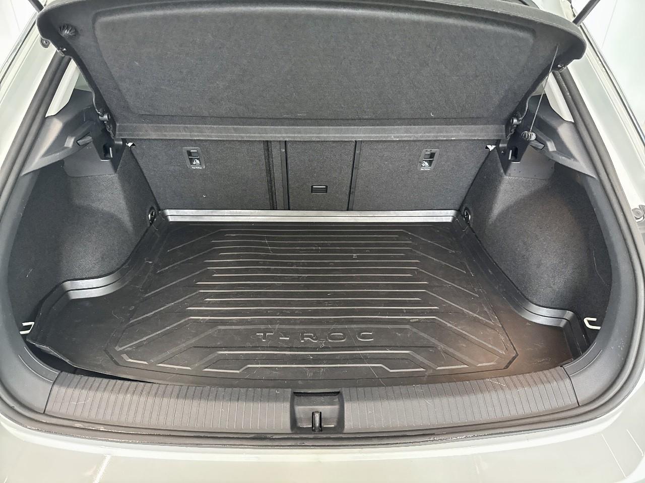 Volkswagen Volkswagen T-Roc usata, con chiusura centralizzata a distanza , incl. cristalli elettrici