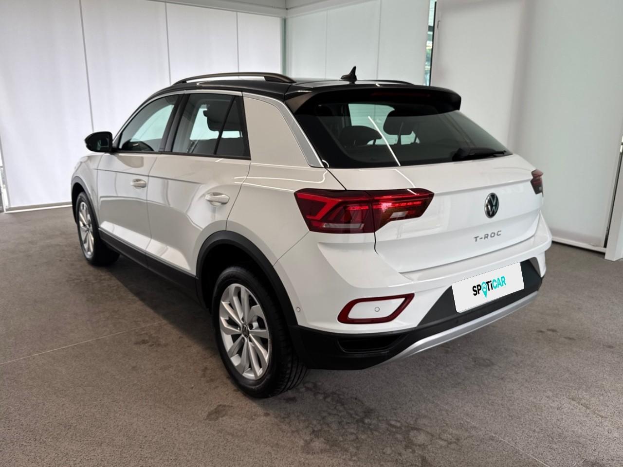 Volkswagen Volkswagen T-Roc usata, con cinture sicurezza ant. conducente e passeggero con pretensionatori e reg. in altezza