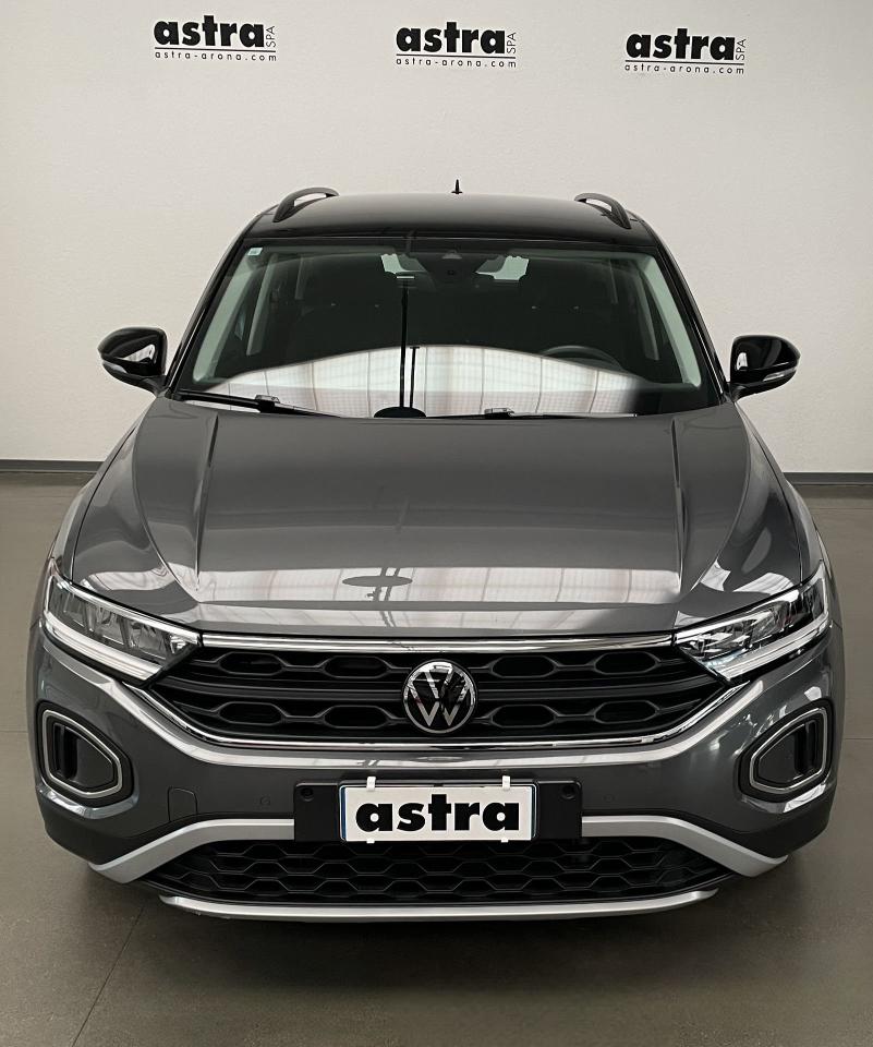 Volkswagen Volkswagen T-Roc usata 11