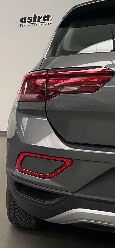 Volkswagen Volkswagen T-Roc usata 15