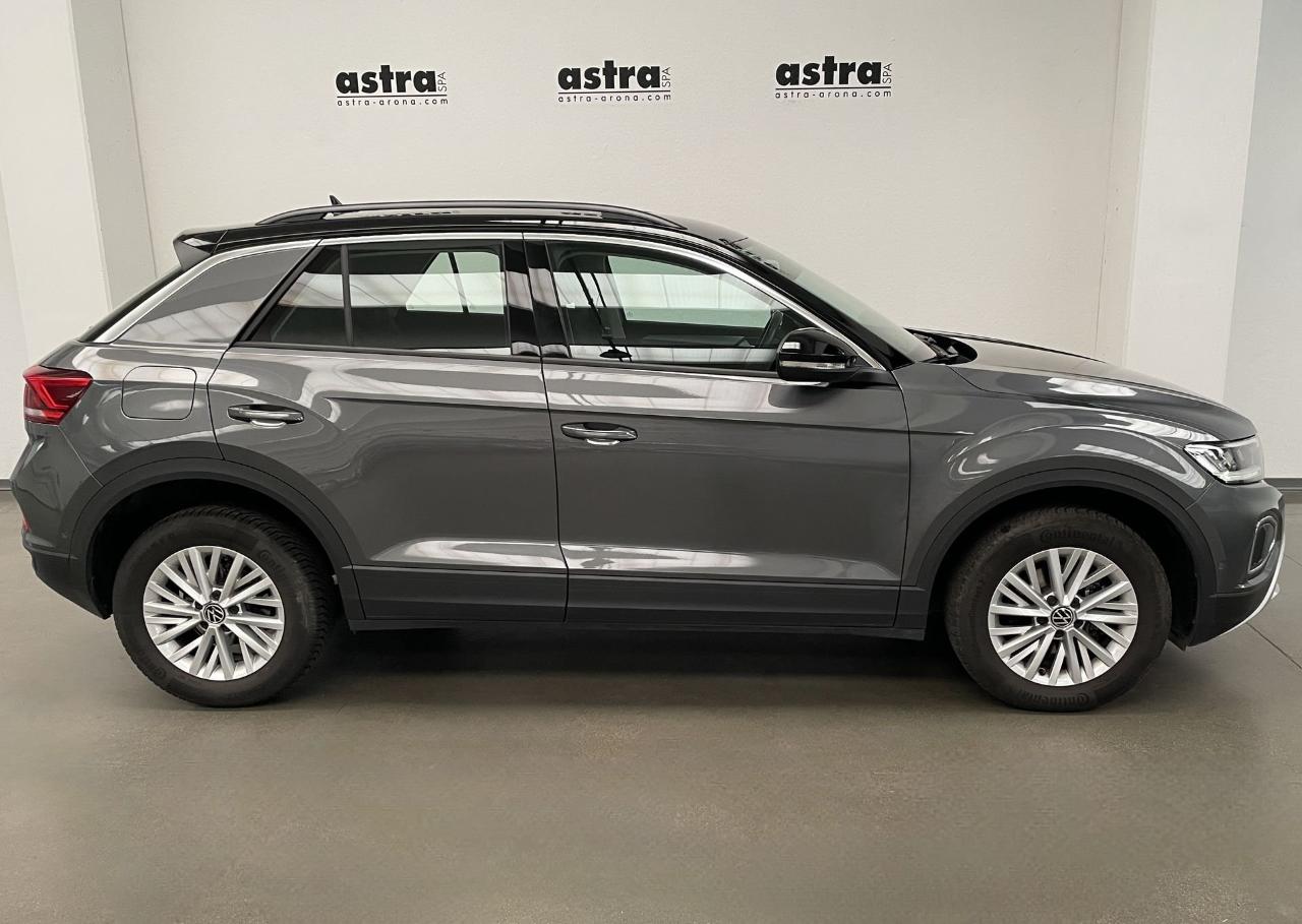 Volkswagen Volkswagen T-Roc usata 17