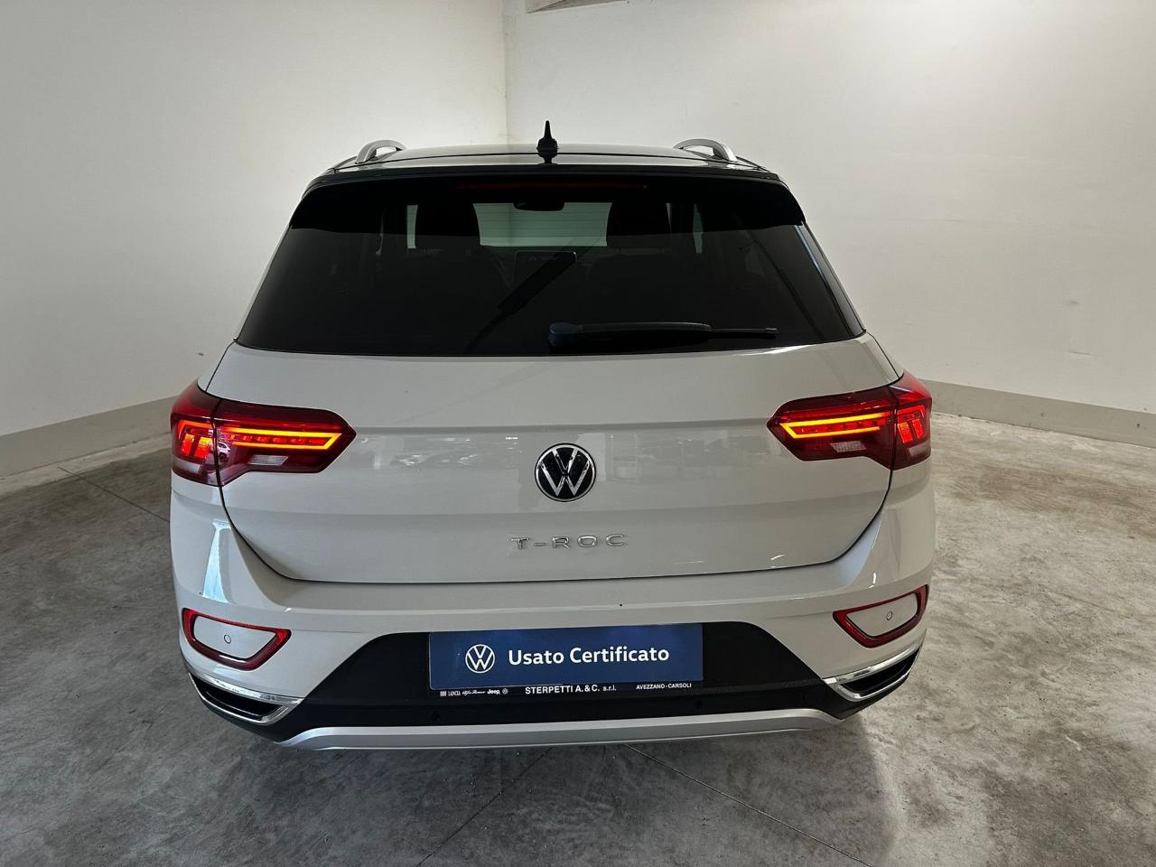 Volkswagen Volkswagen T-Roc usata 12