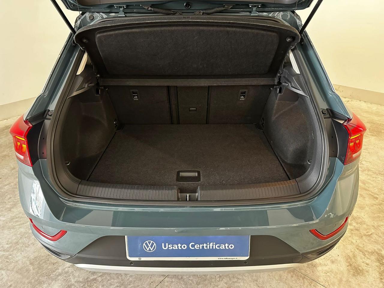Volkswagen Volkswagen T-Roc usata 16