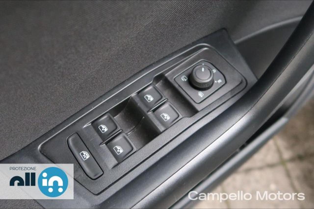 Volkswagen Volkswagen T-Roc usata 7