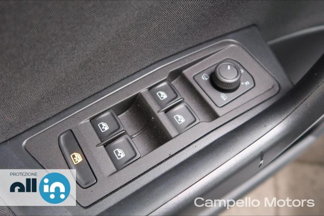 Volkswagen Volkswagen T-Roc usata 7