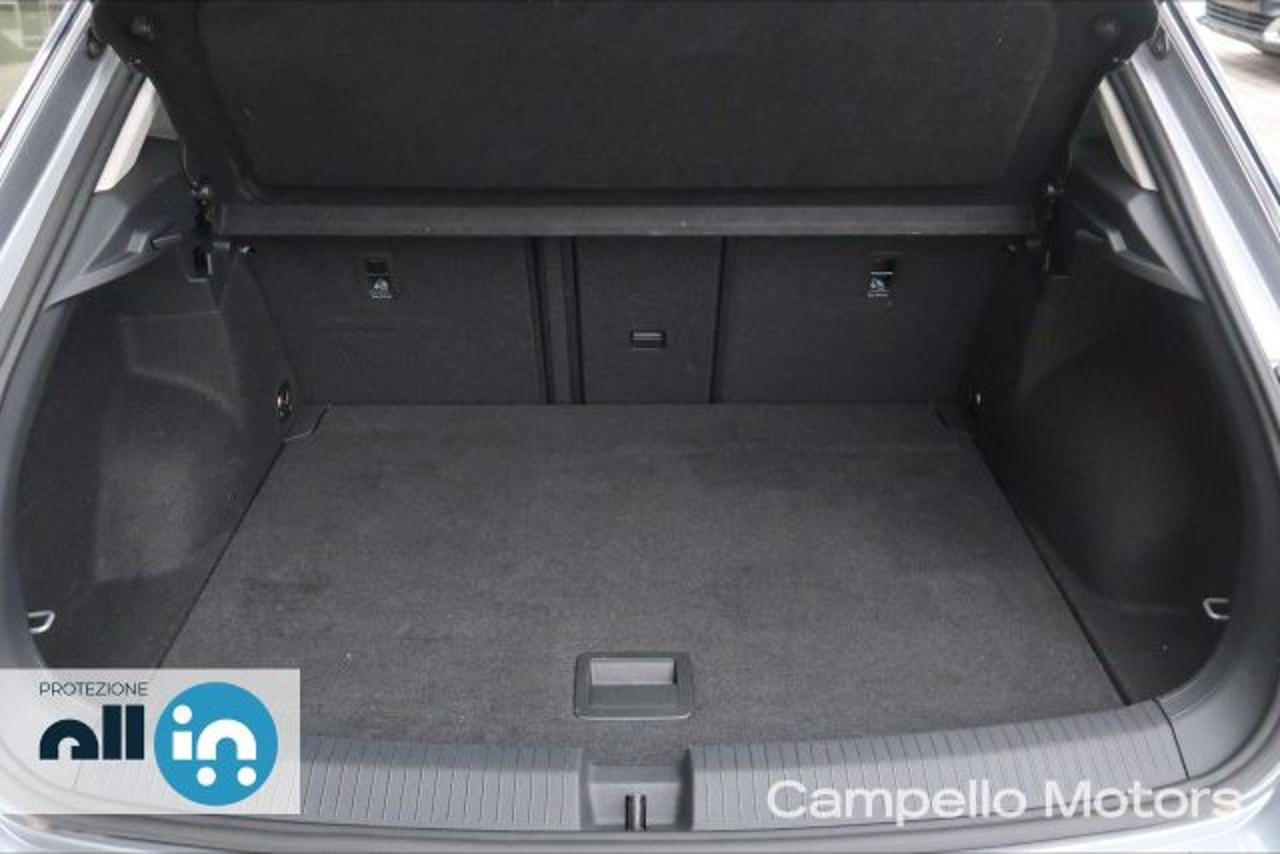 Volkswagen Volkswagen T-Roc usata 8