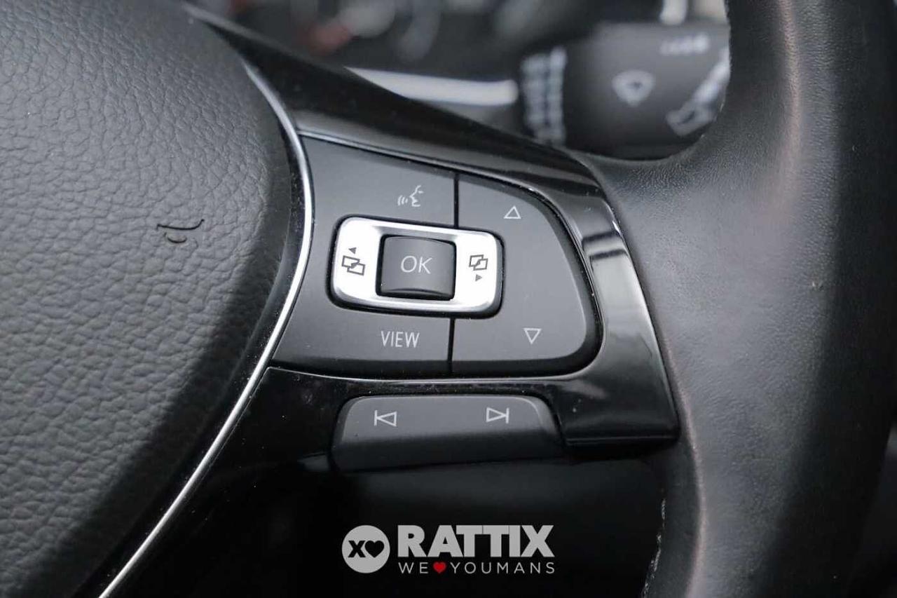 Volkswagen Volkswagen T-Roc usata, con interno grigio