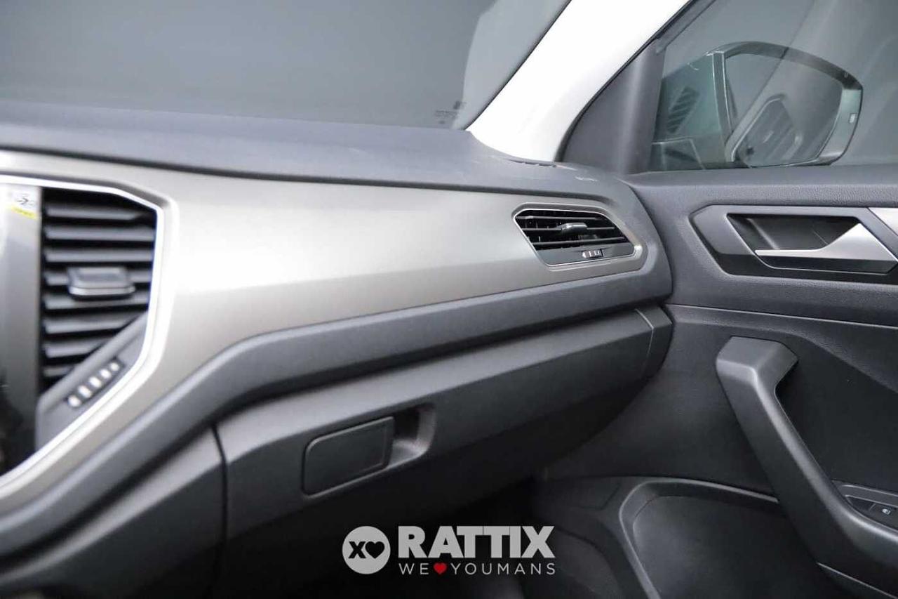 Volkswagen Volkswagen T-Roc usata 21