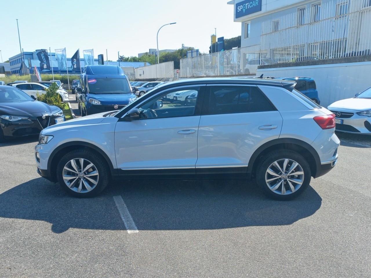 Volkswagen Volkswagen T-Roc usata, con cinture sicurezza post. conducente, cinture sicurezza post. passeggero, cinture sicurezza post. centrale a 3 punti