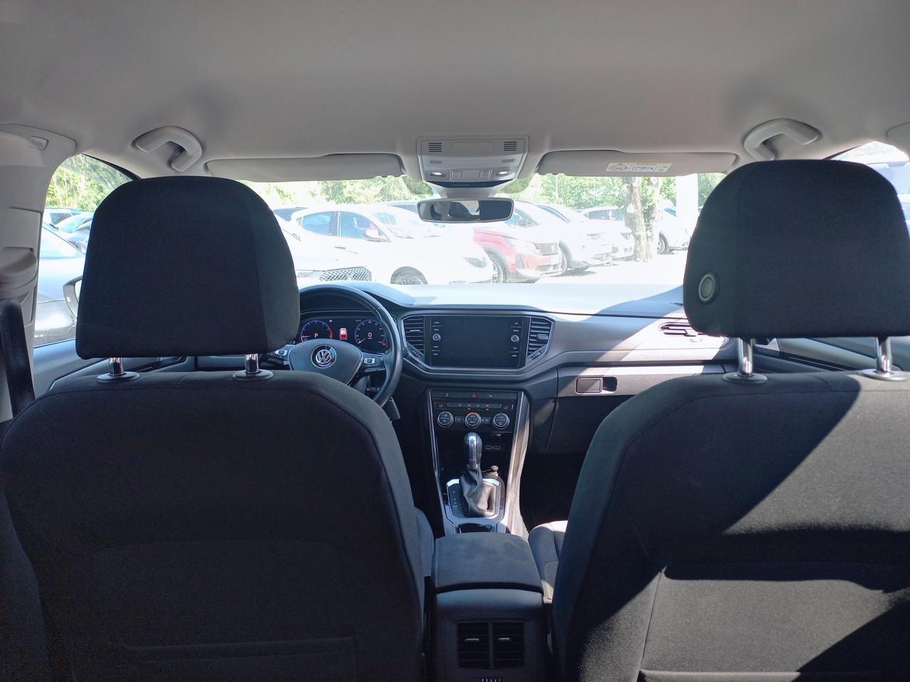 Volkswagen Volkswagen T-Roc usata, con comandi media touch screen