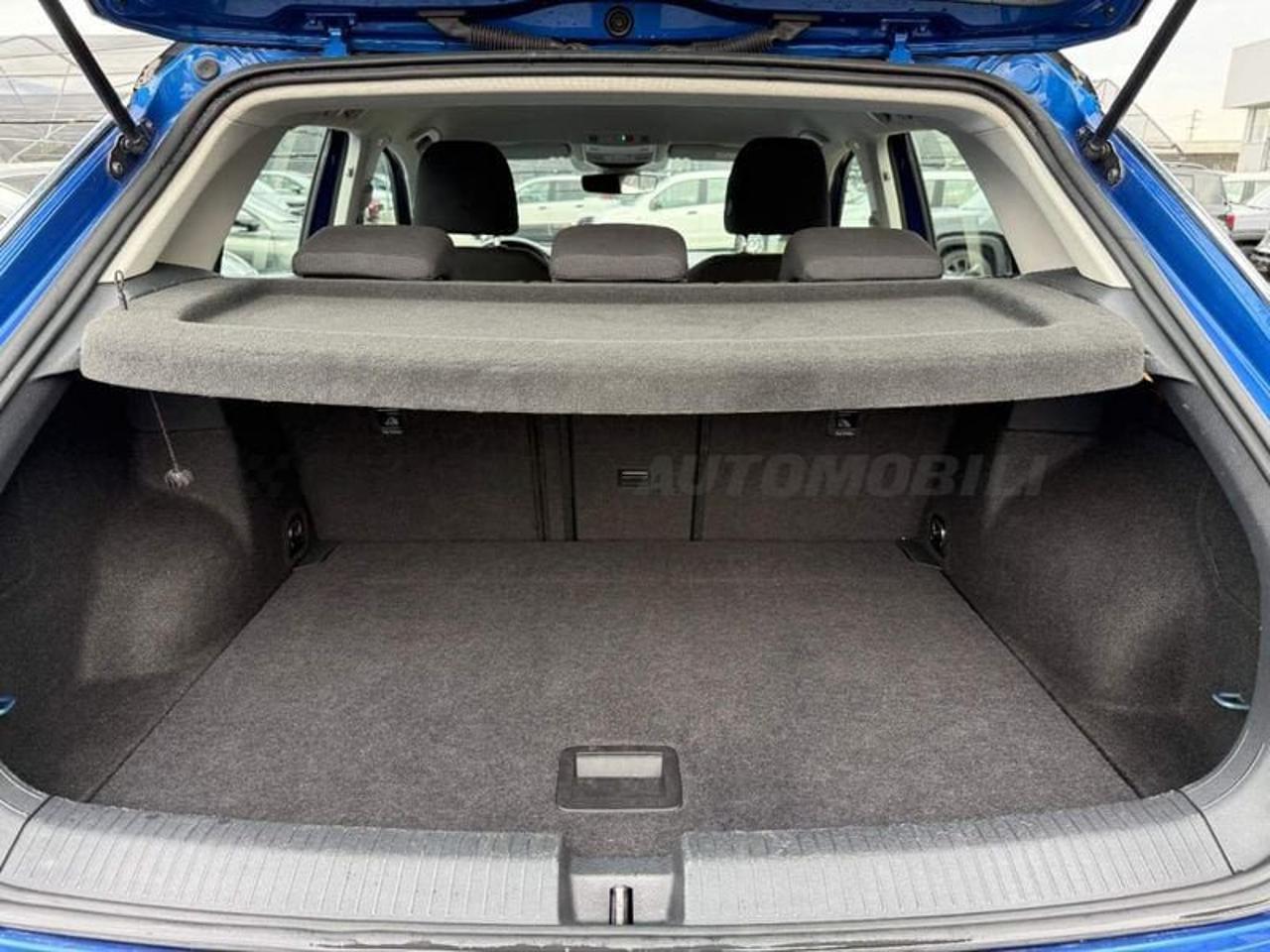 Volkswagen Volkswagen T-Roc usata, con Isofix
