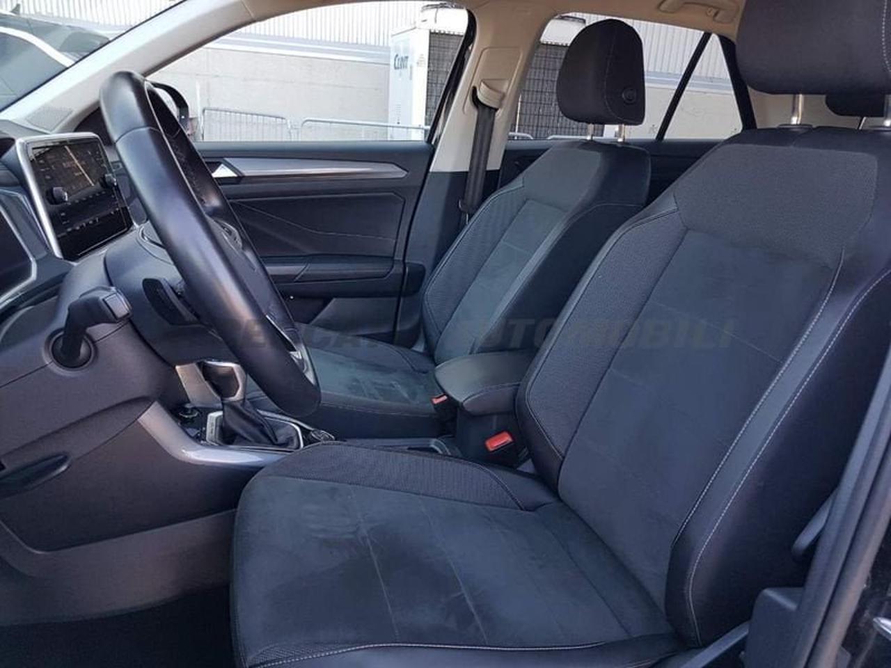 Volkswagen Volkswagen T-Roc usata, con cerchi in lega